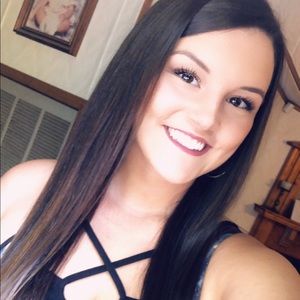 Meet your Posher, Brittany